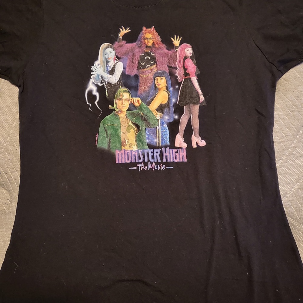Mattel Monster High the Movie Girl Shirt Size S